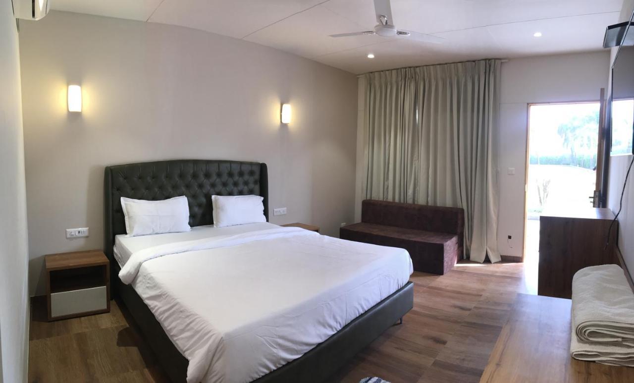 Vits Daman Devka Beach Eksteriør billede